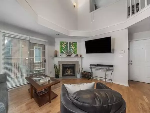 Studio Apartment for rent in Uptown - Ne Dallas, Dallas