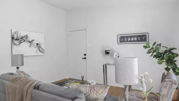 2 bedrooms apartment for rent in Oak Lawn - Ne Dallas, Dallas