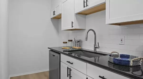 2 bedrooms apartment for rent in Oak Lawn - Ne Dallas, Dallas