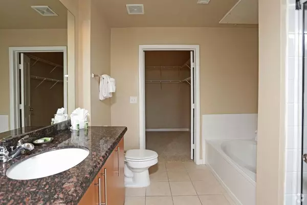 2 bedrooms apartment for rent in Uptown - Ne Dallas, Dallas