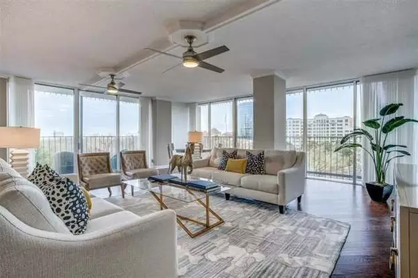 2 bedrooms apartment for rent in Uptown - Ne Dallas, Dallas