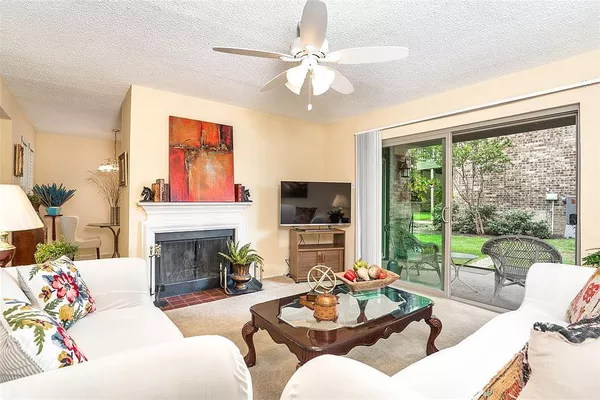 2 bedrooms apartment for rent in Addison - Nw Dallas, Dallas