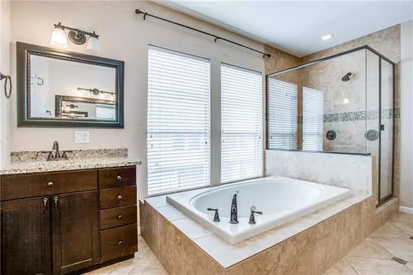 2 bedrooms apartment for rent in Uptown - Ne Dallas, Dallas