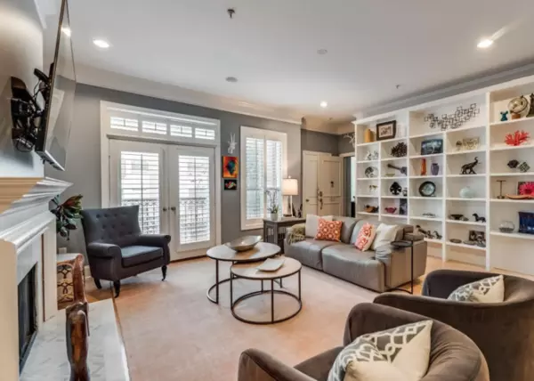 2 bedrooms apartment for rent in Uptown - Ne Dallas, Dallas