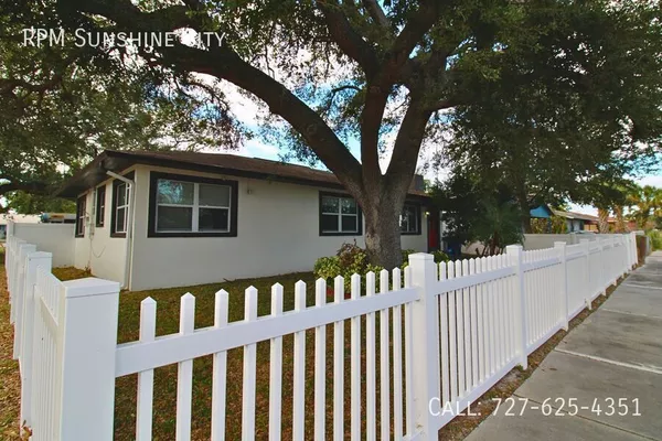 3 bedrooms apartment for rent in College Hill - East Tampa, Tampa
