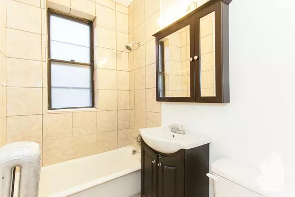 Studio Apartment for rent in Logan Square - North Side, Chicago