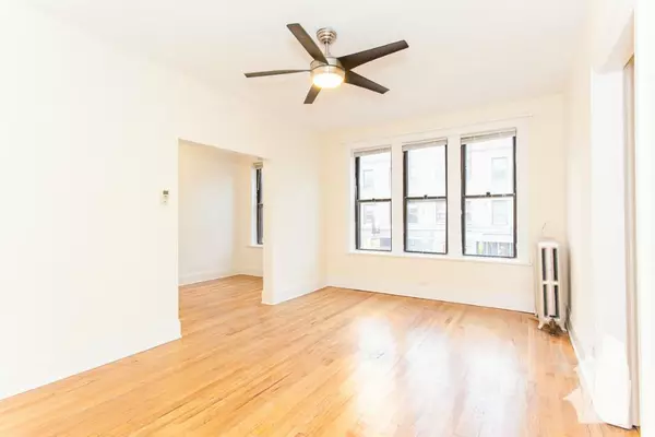 Studio Apartment for rent in Logan Square - North Side, Chicago