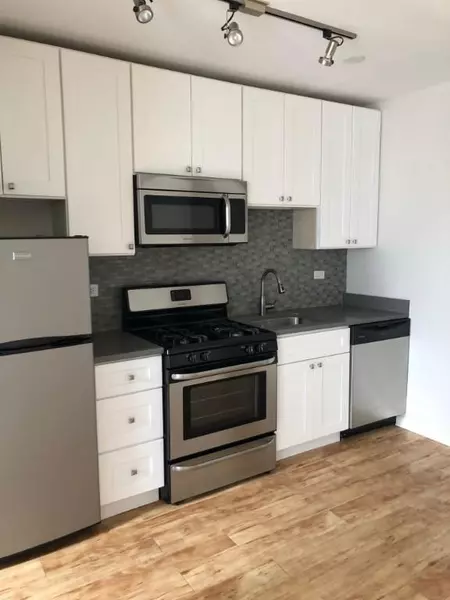 Studio Apartment for rent in Logan Square - North Side, Chicago