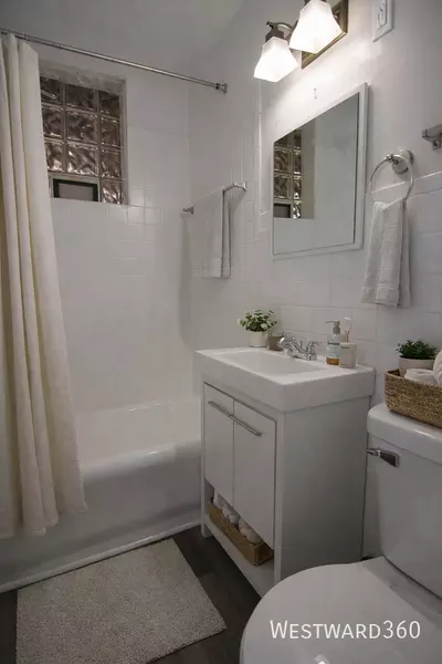 2 bedrooms apartment for rent in Chicago Lawn - Southwest Side, Chicago