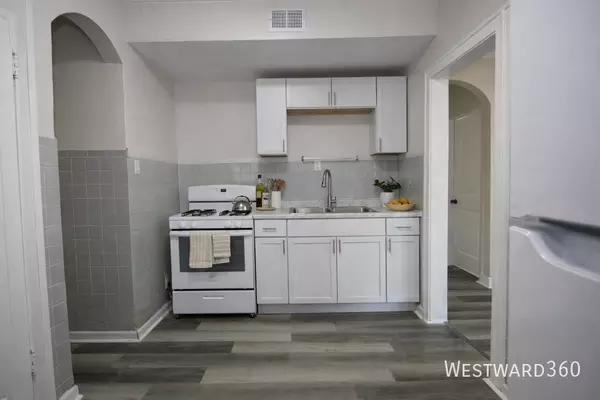 2 bedrooms apartment for rent in Chicago Lawn - Southwest Side, Chicago