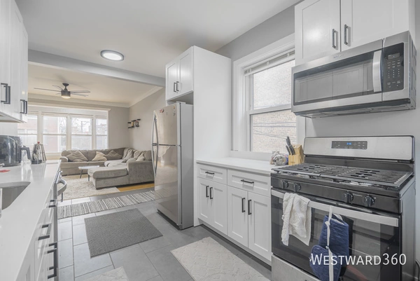 2 bedrooms apartment for rent in Andersonville - Far North Side, Chicago