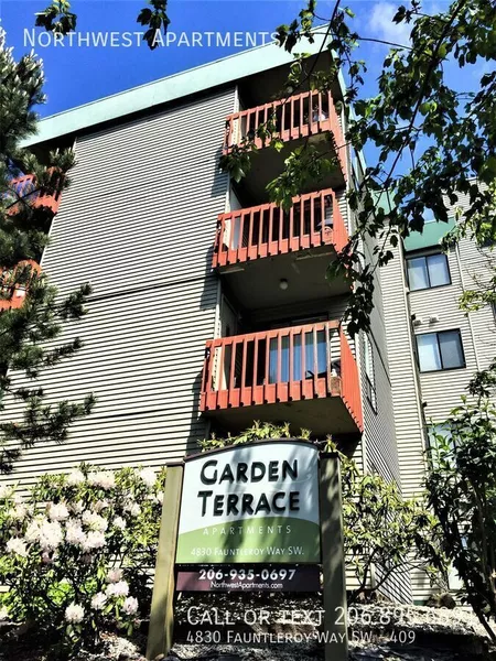 2 bedrooms apartment for rent in Genesse - West Seattle, Seattle