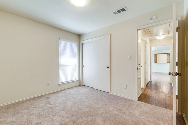 2 bedrooms apartment for rent in Farmers Branch - Nw Dallas, Dallas