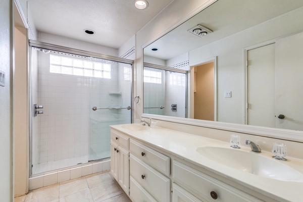 2 bedrooms apartment for rent in Farmers Branch - Nw Dallas, Dallas