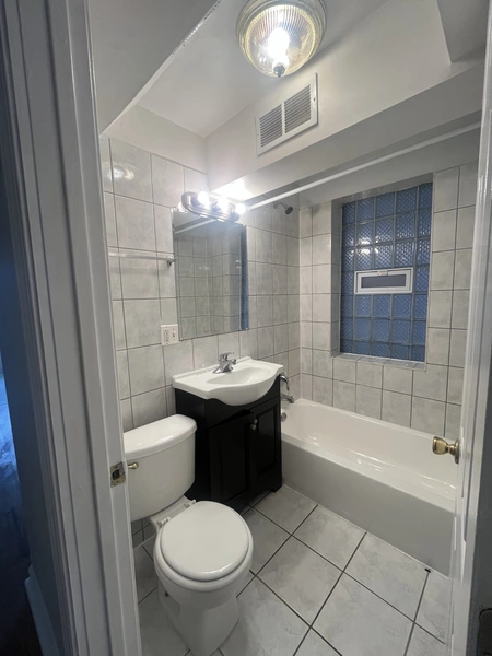 2 bedrooms apartment for rent in Hermosa - Northwest Side, Chicago