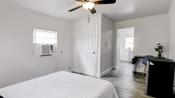 Coliving in Grant Park Tampa - East Tampa, Tampa