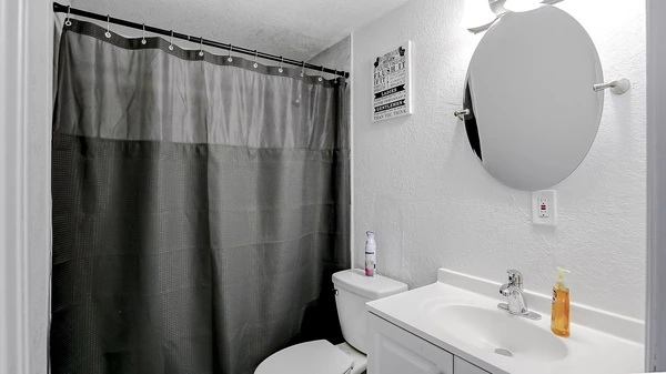 Coliving in Grant Park Tampa - East Tampa, Tampa