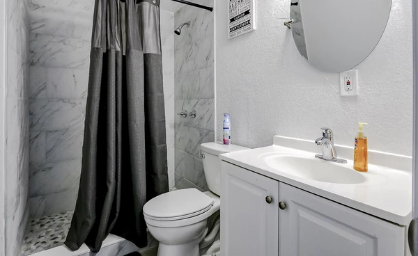 Coliving in Grant Park Tampa - East Tampa, Tampa