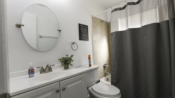 Coliving in Grant Park Tampa - East Tampa, Tampa