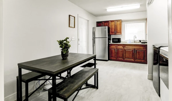 Coliving in Grant Park Tampa - East Tampa, Tampa