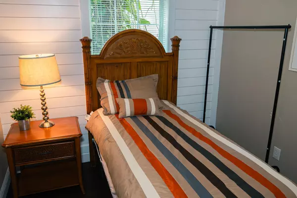 Coliving in Valrico - East Tampa, Tampa