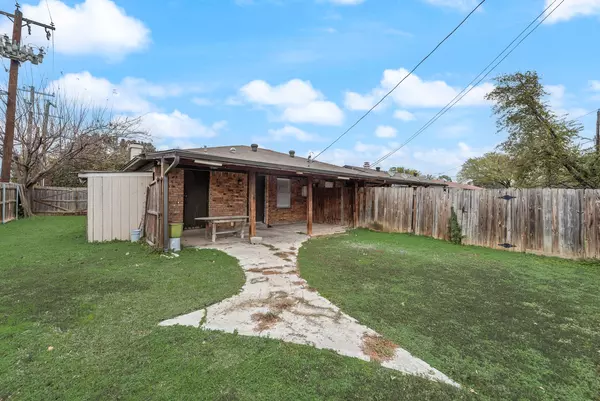 Coliving in Central Arlington - Arlington, Dallas