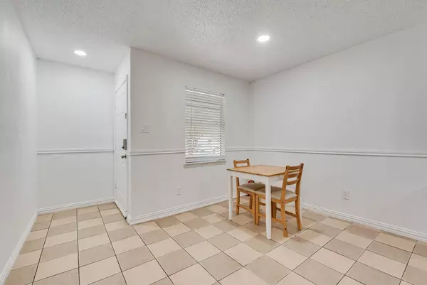 Coliving in Central Arlington - Arlington, Dallas