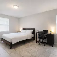 Coliving in Garland - Ne Dallas, Dallas