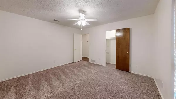 Coliving in Southwest Arlington - Arlington, Dallas