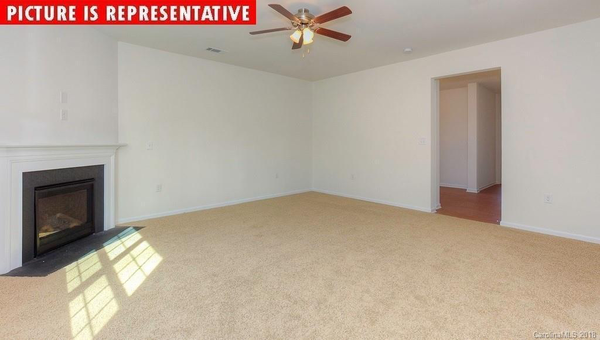 Coliving in Oakdale - North Charlotte, Charlotte