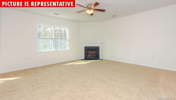 Coliving in Oakdale - North Charlotte, Charlotte