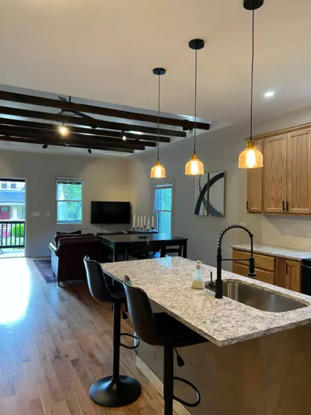 Coliving in Downtown Durham - Durham, Raleigh