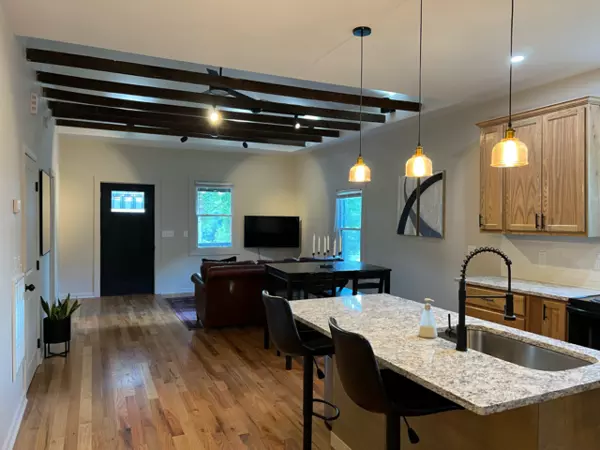 Coliving in Downtown Durham - Durham, Raleigh