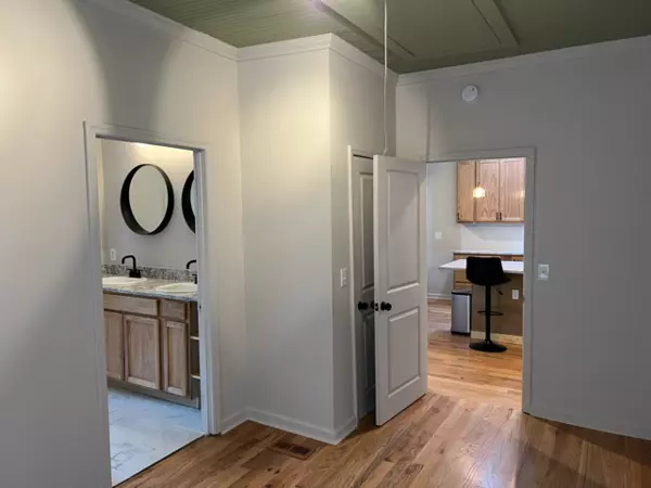 Coliving in Downtown Durham - Durham, Raleigh