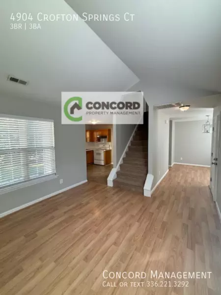 3 bedrooms apartment for rent in Southwest Greensboro - Greensboro, Greensboro