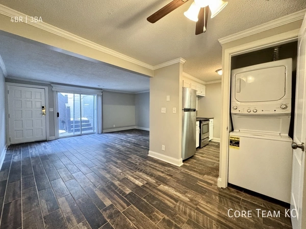 4 bedrooms apartment for rent in Country Club Plaza - KCMO, Kansas City