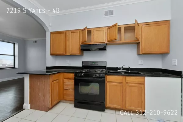 2 bedrooms apartment for rent in South Shore - South Side, Chicago
