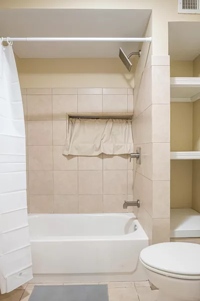 Coliving in West Town - West Side, Chicago