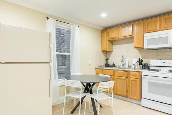 Coliving in West Town - West Side, Chicago