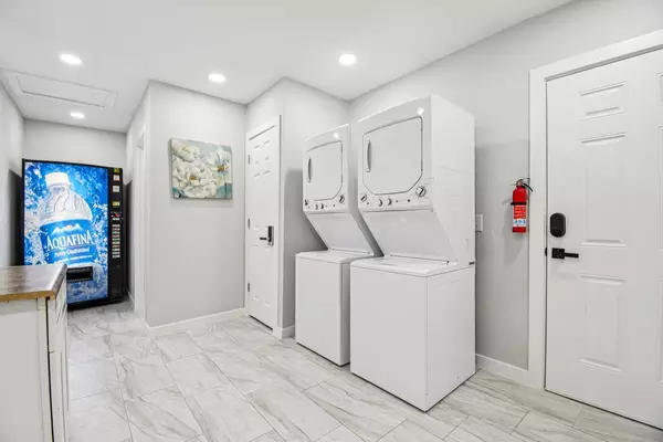 Coliving in Glendale - NW Valley, Phoenix