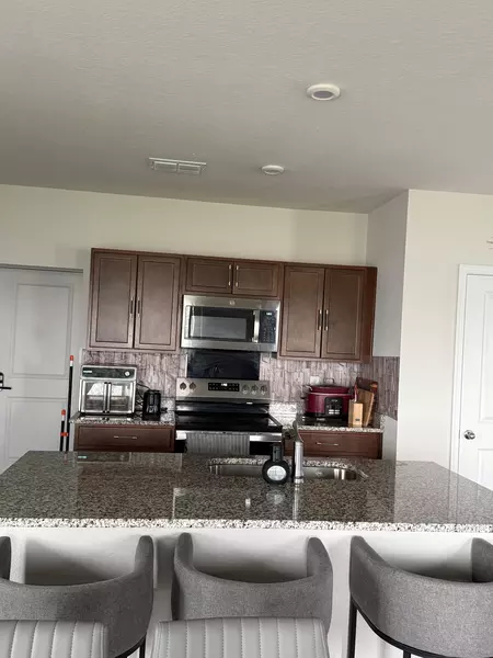 Coliving in Poinciana - South Orlando, Orlando