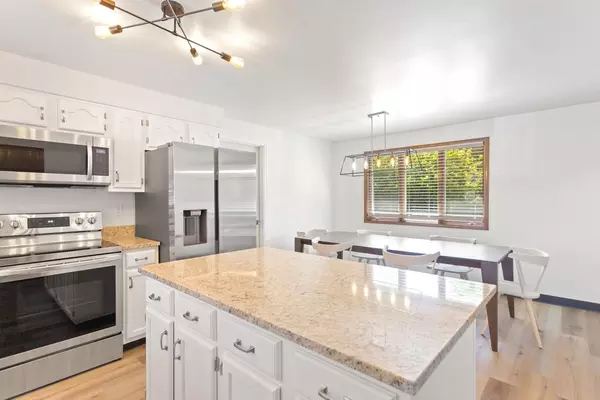 Coliving in Wheat Ridge - Outer Denver, Denver