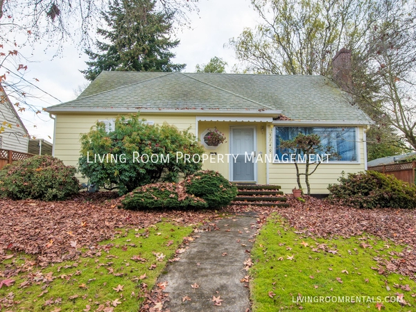 4 bedrooms apartment for rent in Richmond Portland - SE Portland, Portland