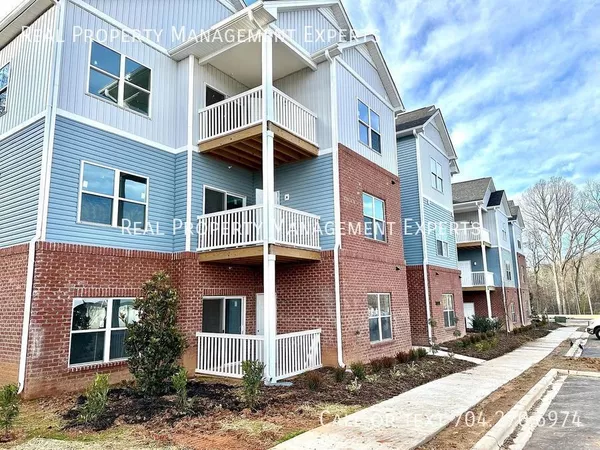 2 bedrooms apartment for rent in Mineral Springs / Rumble Road - North Charlotte, Charlotte