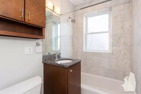 2 bedrooms apartment for rent in North Center - North Side, Chicago