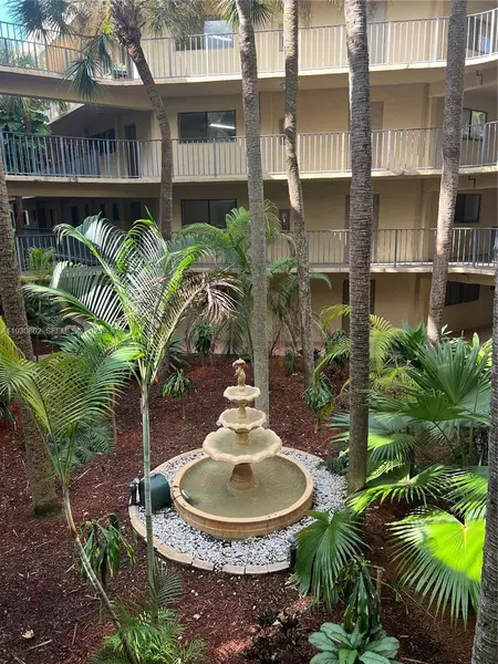 2 bedrooms apartment for rent in Westchester FL - Miami Dade, Miami