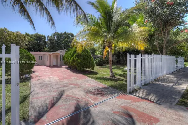 3 bedrooms apartment for rent in North Miami Beach - Miami Dade, Miami