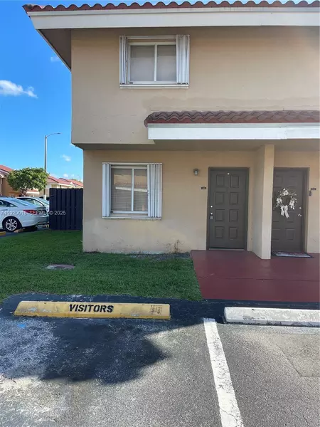 2 bedrooms apartment for rent in Westchester FL - Miami Dade, Miami