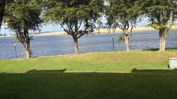 2 bedrooms apartment for rent in West Miami - Miami Dade, Miami