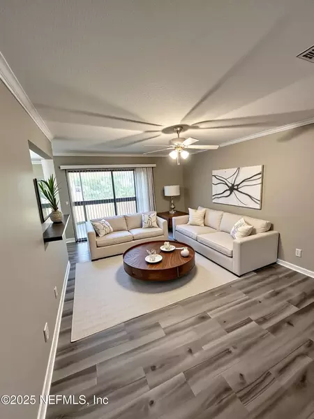 3 bedrooms apartment for rent in Baymeadows - Southside, Jacksonville